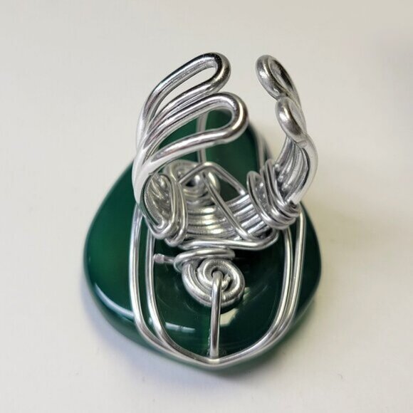 Green Onyx Pear Shape ring Gemstone Adjustable Band Handmade Semi Precious Ring - Picture 7 of 9